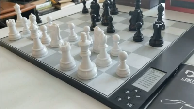 computadora de ajedrez electrónico DGT Centaur