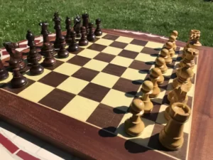 ajedrez de madera