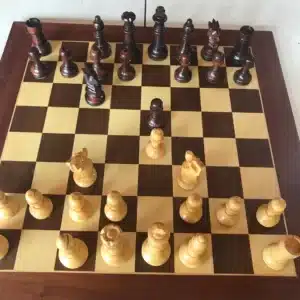 apertura de los tres caballos en ajedrez